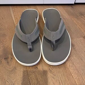 OluKai Gray Flip-Flops